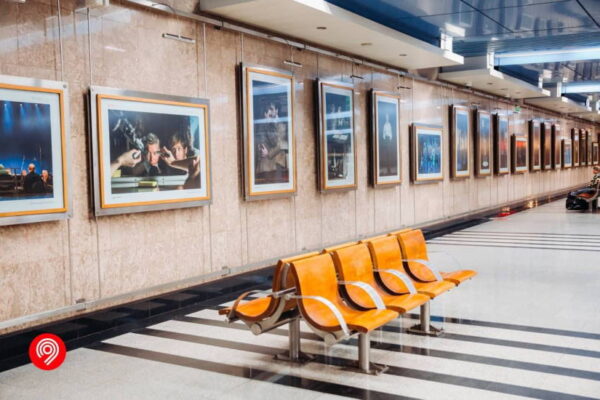 В метро Москвы открылись 2 выставки, приуроченные к юбилеям Музея МХАТ и МХТ имени Чехова